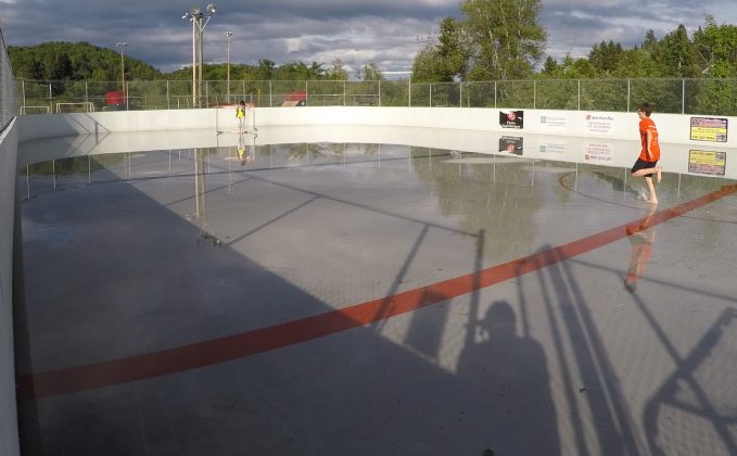 Hockey cosom &agrave; Val-Morin