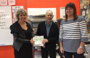 Léo Duquette vient en aide à la coop de l’école