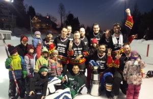 Le tournoi de hockey amical s’est terminé… en hockey bottine!