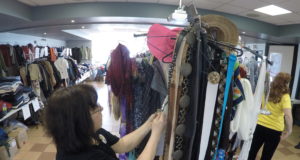 Il y a une friperie à la place Lagny