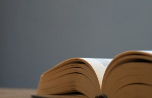 Un Bescherelle dans la sécheuse