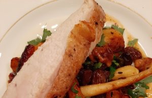 Légumes rôtis aux noix, câpres et raisins