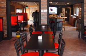 Le restaurant Niko’s dans un tout nouveau local