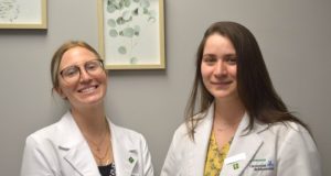 Nos jeunes professionnelles à Val-David : Maeva et Corinne, pharmaciennes engagées