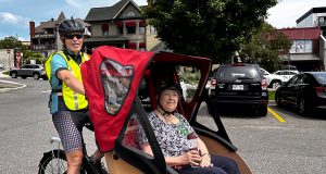 Le sport selon François : Un rickshaw en ville!