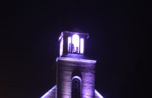 Séance du conseil au sujet des hausses d’impôts fonciers