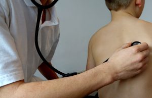 Transmission active de la coqueluche dans les écoles primaires des Laurentides